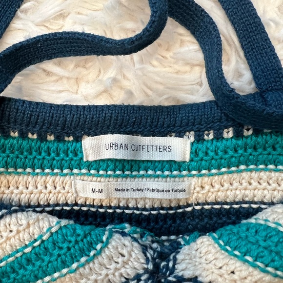 🤍 Urban Outfitters Gigi Crochet Bralette Camisole Top - Picture 7 of 9